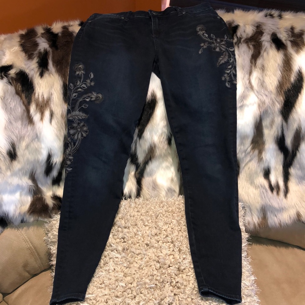 KUT from the Kloth Embroidered Jeans